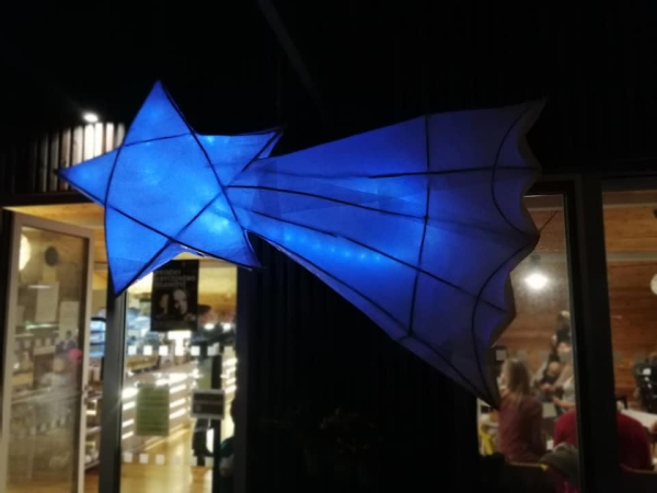 Výroba lampionů a světelných luceren