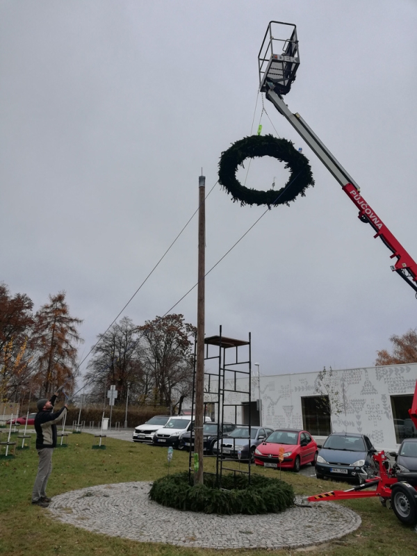 Vánoční strom v Ďáblicích 2021